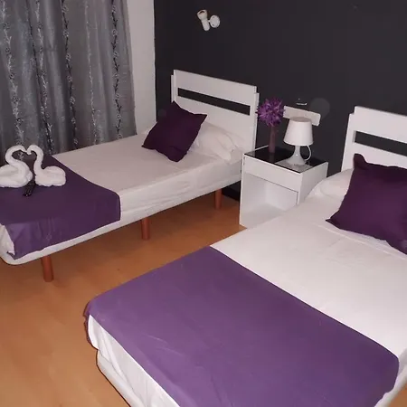 Lima בית הארחה 2*