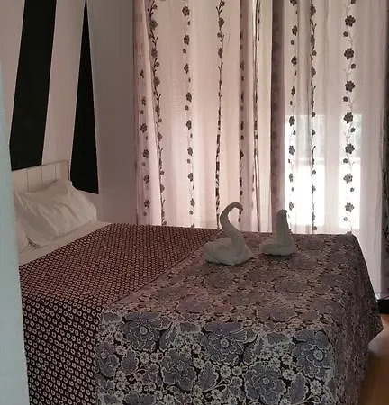 Lima Guest house Valladolid